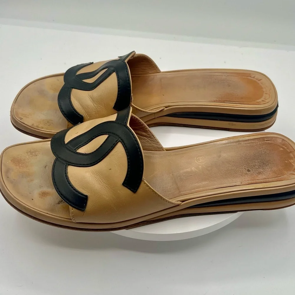 Sold! CHANEL Beige and Black Women's Sandals - Picture 4 of 8